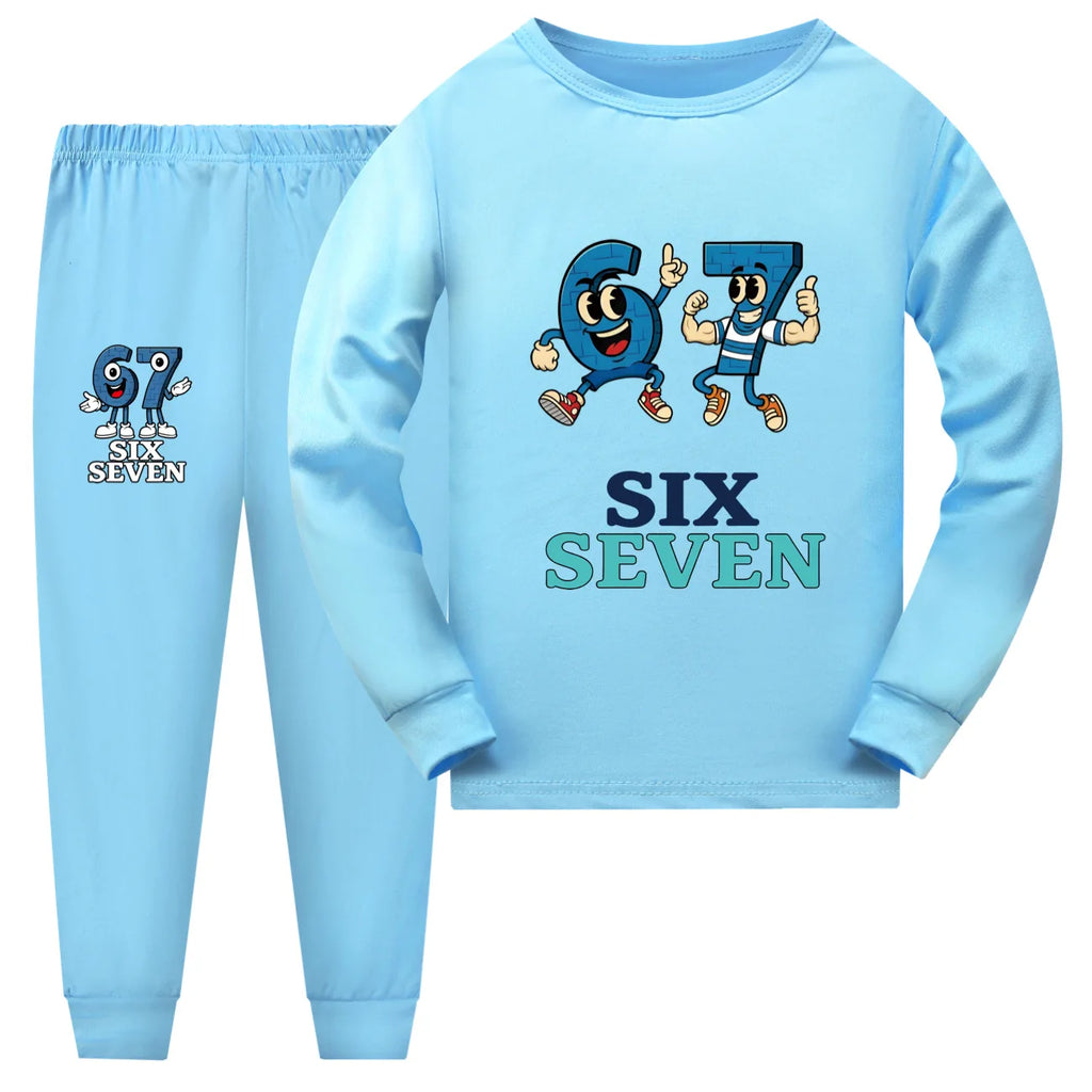 Sex Sju Pyjamas